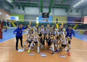 irmak-okullari-etkinlik-44829-genc-kiz-a-voleybol-takimimiz-turkiye-finalleri-nde-55-344-14-48-3-tr-picture