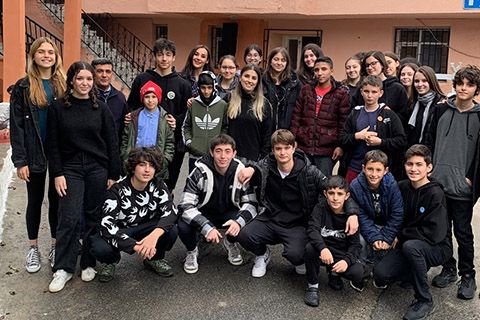 YAKACIK SEVGİ EVİ YAKACIK SEVGİ EVİ