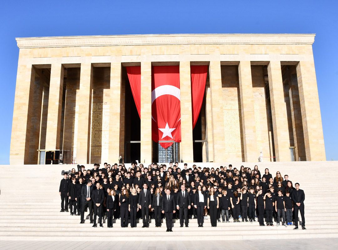 On the 100th anniversary of our Republic, we were once again in the presence of our Atatürk.
