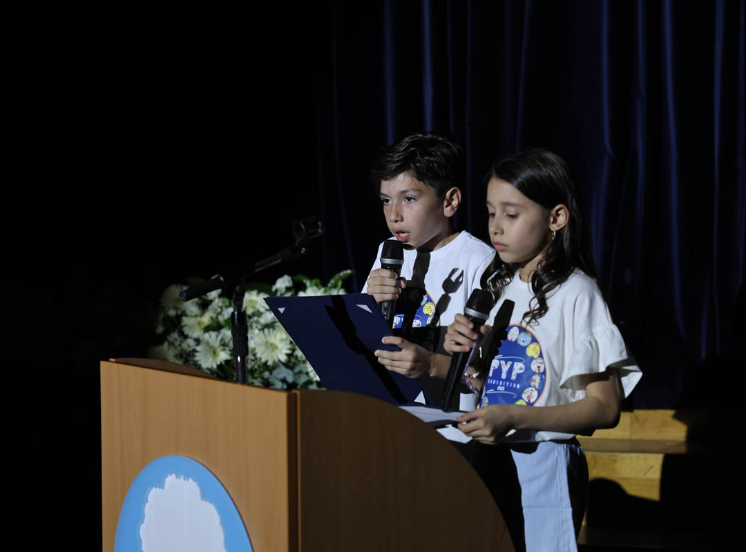 4. sınıf öğrencilerimiz IB İlk Yıllar Programından mezun oldular-04