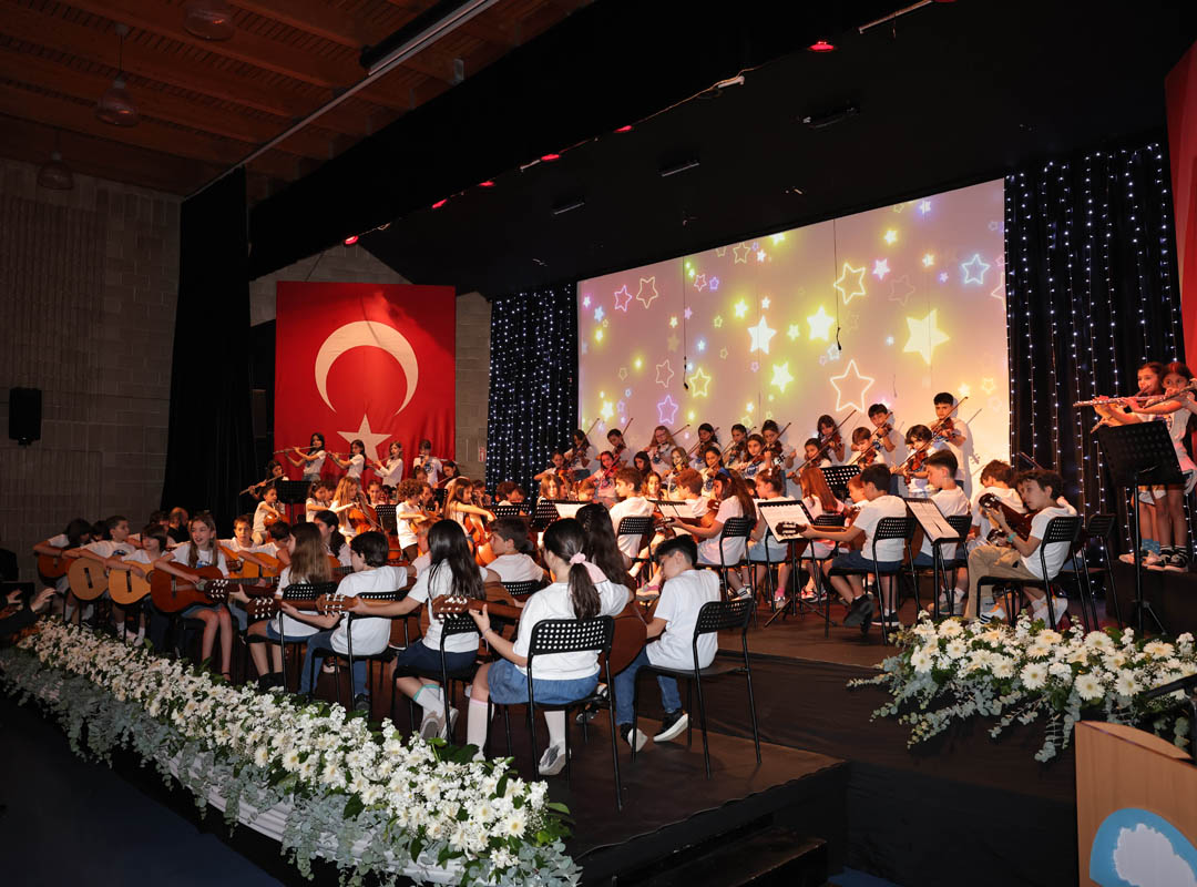 4. sınıf öğrencilerimiz IB İlk Yıllar Programından mezun oldular-08